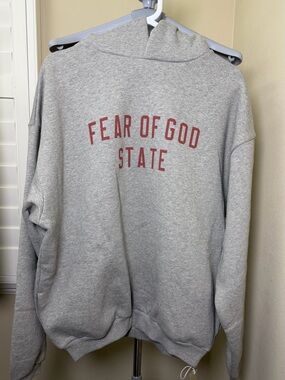 NWT Fear of God Essentials Kids Fleece Hoodie, Kids 14/16